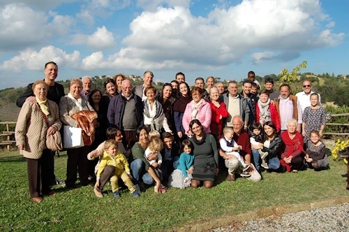 Familienfeier auf dem Weingut Terricciola.