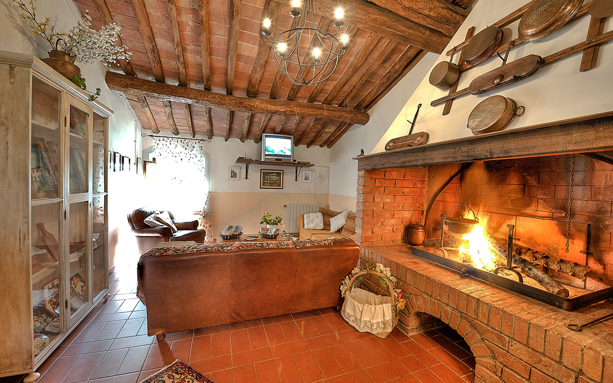 Agriturismo Peccioli 3 Kaminzimmer 01 Agriturismo Peccioli 3 Kaminzimmer 01