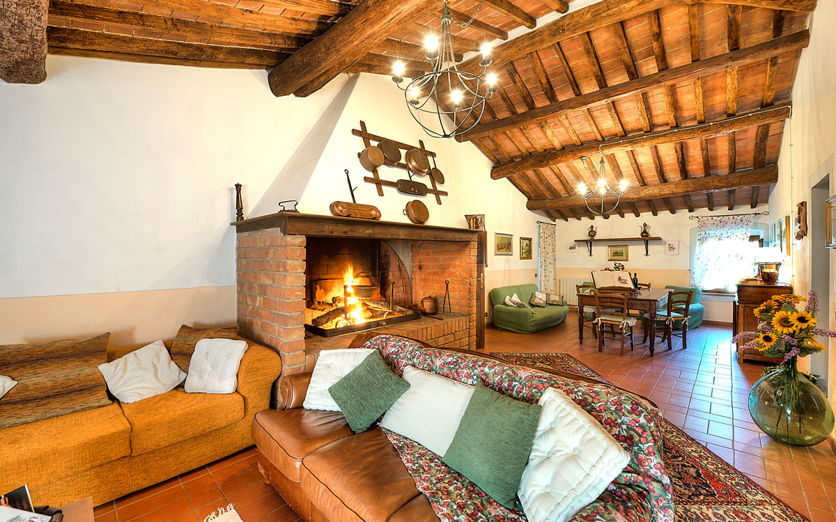Agriturismo Peccioli 3 Kaminzimmer 02 Agriturismo Peccioli 3 Kaminzimmer 02