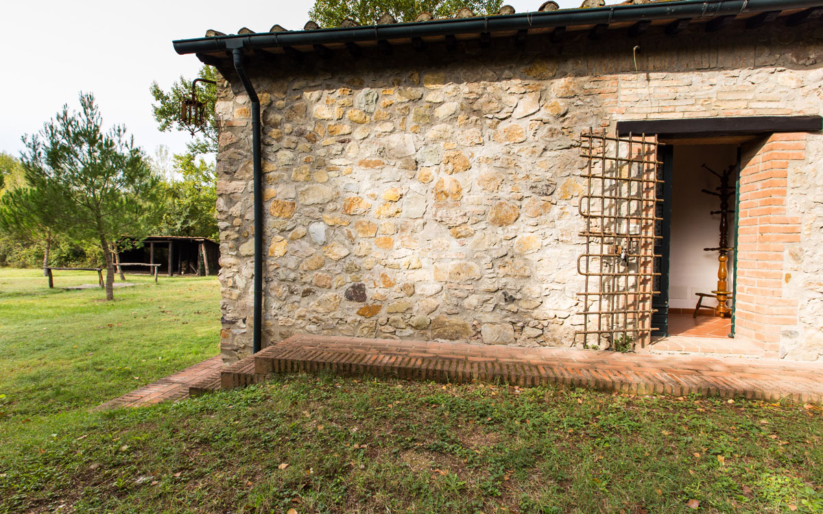 Cottage La Sassa 1 Außenansichten 02