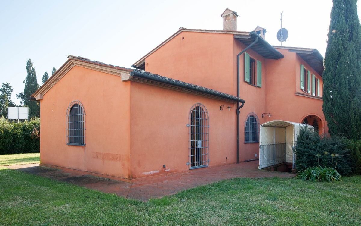 Ferienhaus Peccioli 1 Außenansichten 09