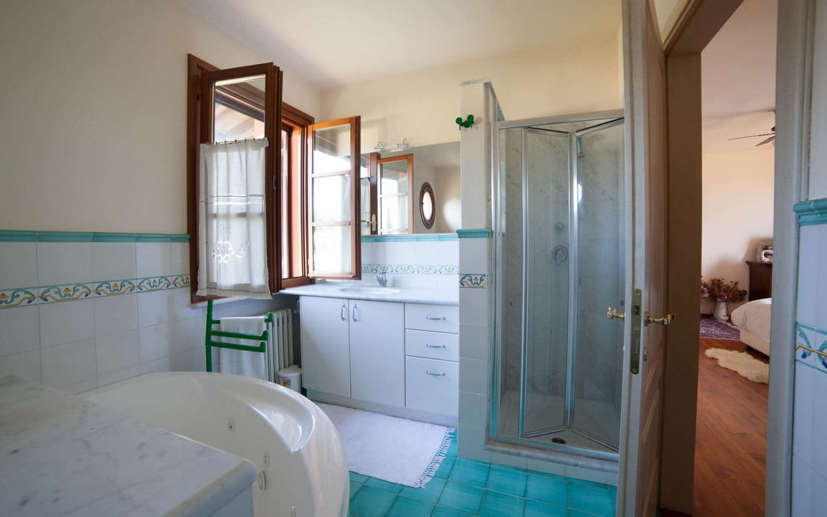 Ferienhaus Peccioli 1 Bad 02