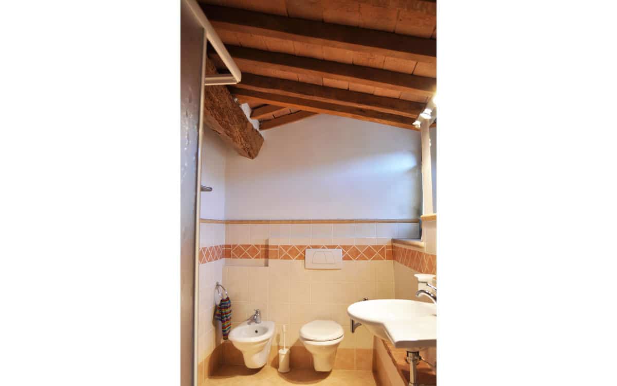 Ferienwohnung Chianni 5 Bad 02 Ferienwohnung Chianni 5 Bad 02