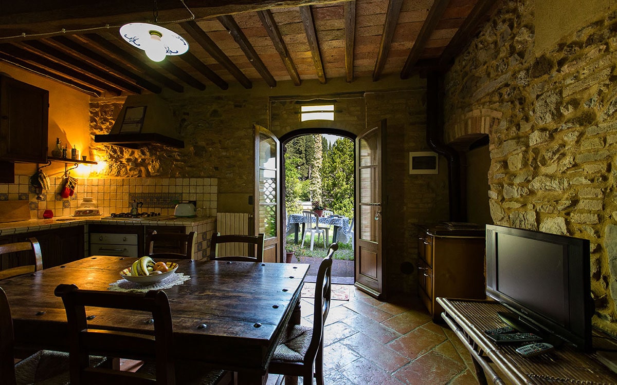 Ferienwohnung Chianni 6 Wohnküche 06 Ferienwohnung Chianni 6 Wohnküche 06