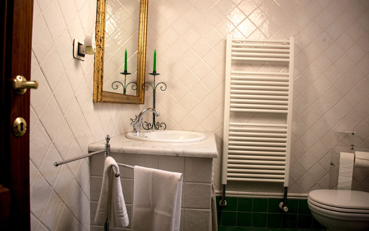 Landhaus Chianni 4 Bad 01 Landhaus Chianni 4 Bad 01