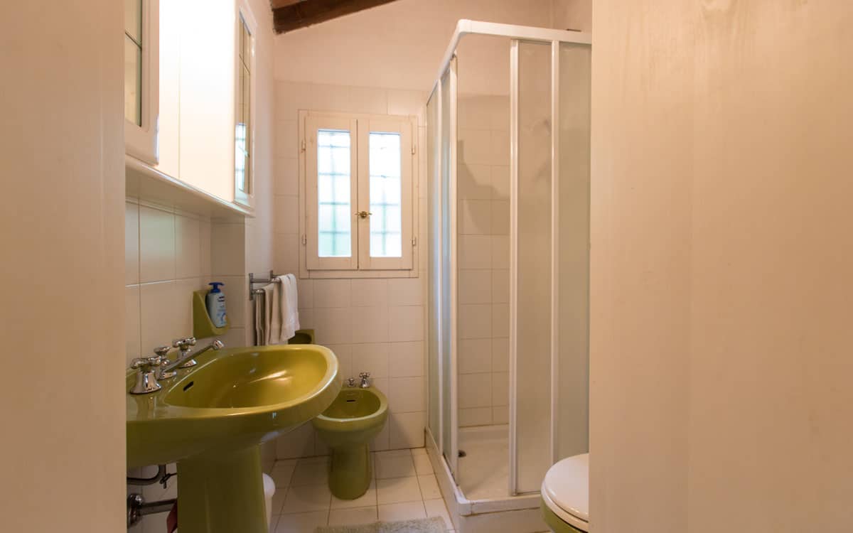 Landvilla Guardistallo Bad 01