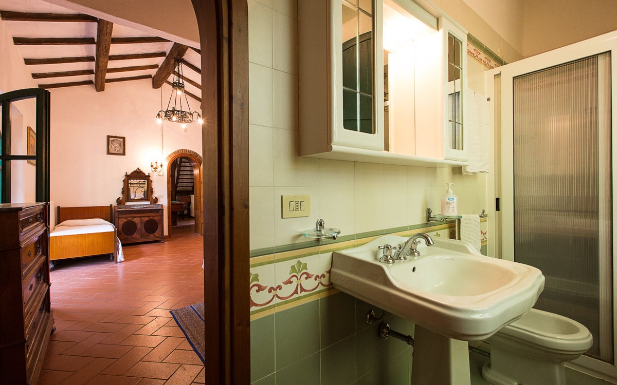 Landvilla Guardistallo Bad 04