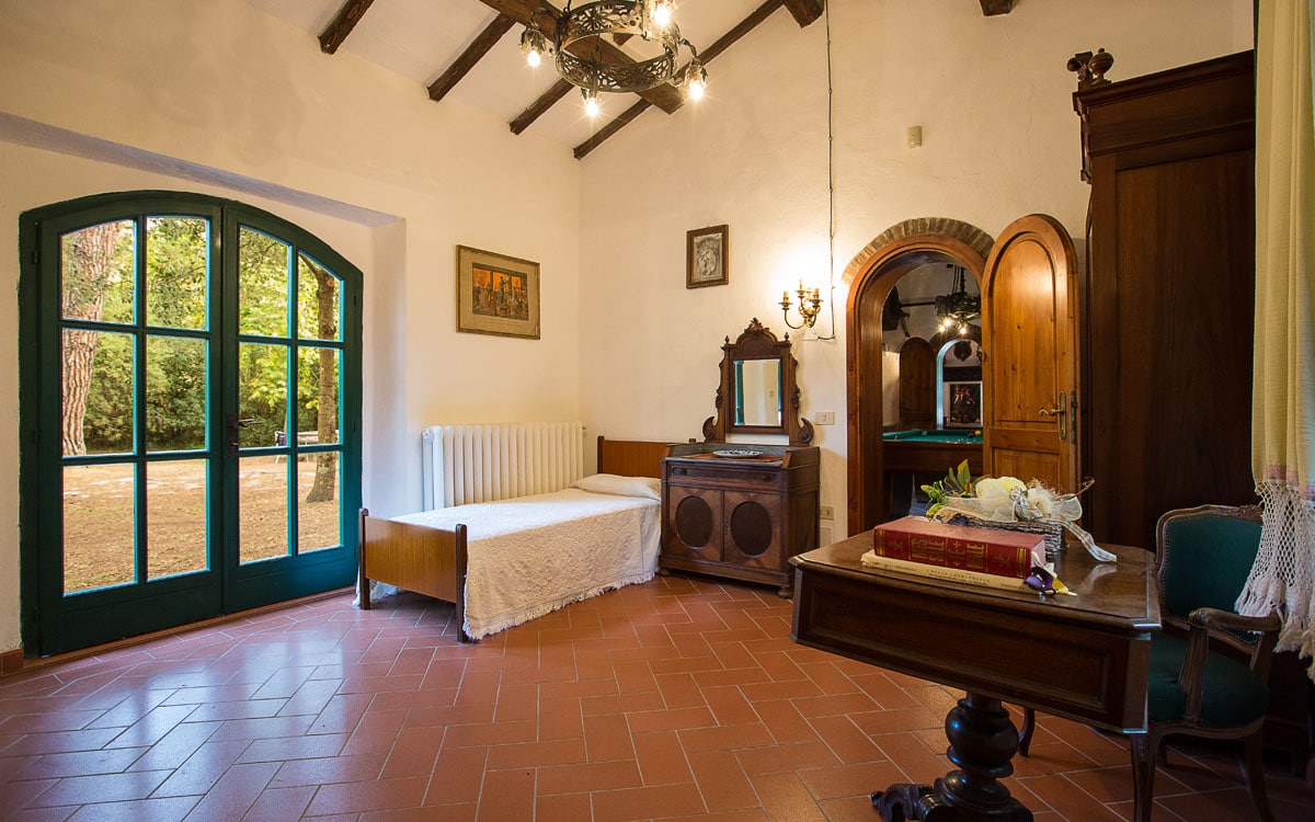 Landvilla Guardistallo Schlafzimmer 16