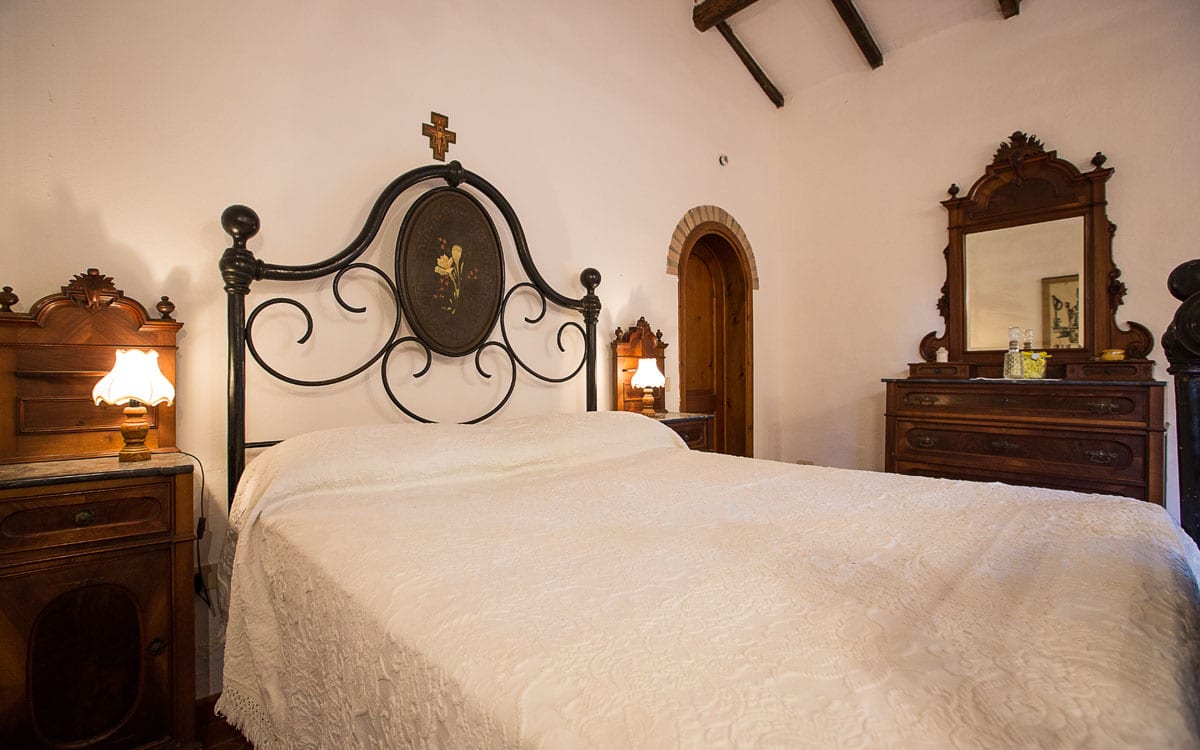 Landvilla Guardistallo Schlafzimmer 17