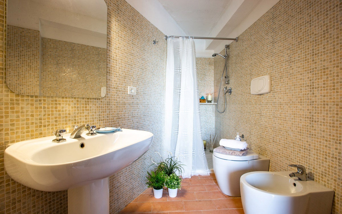 Villa Chianni 9 Bad 01 Villa Chianni 9 Bad 01