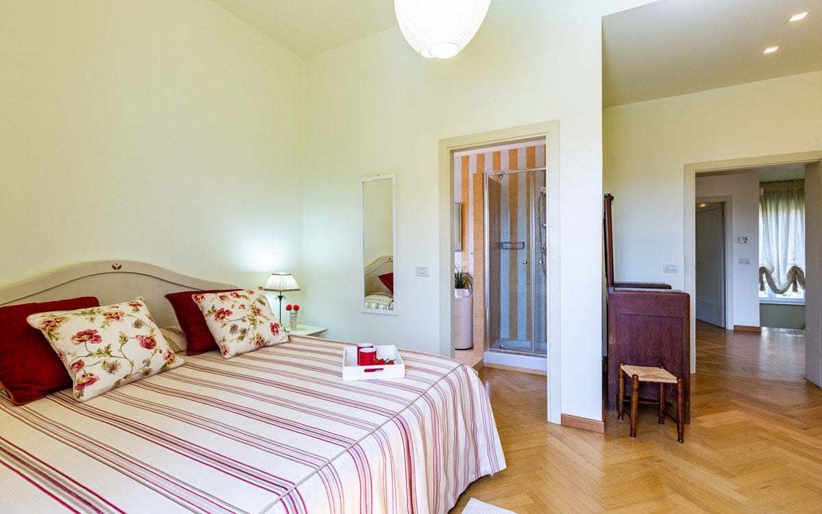 Villa Chianni 9 Schlafzimmer 19 Villa Chianni 9 Schlafzimmer 19