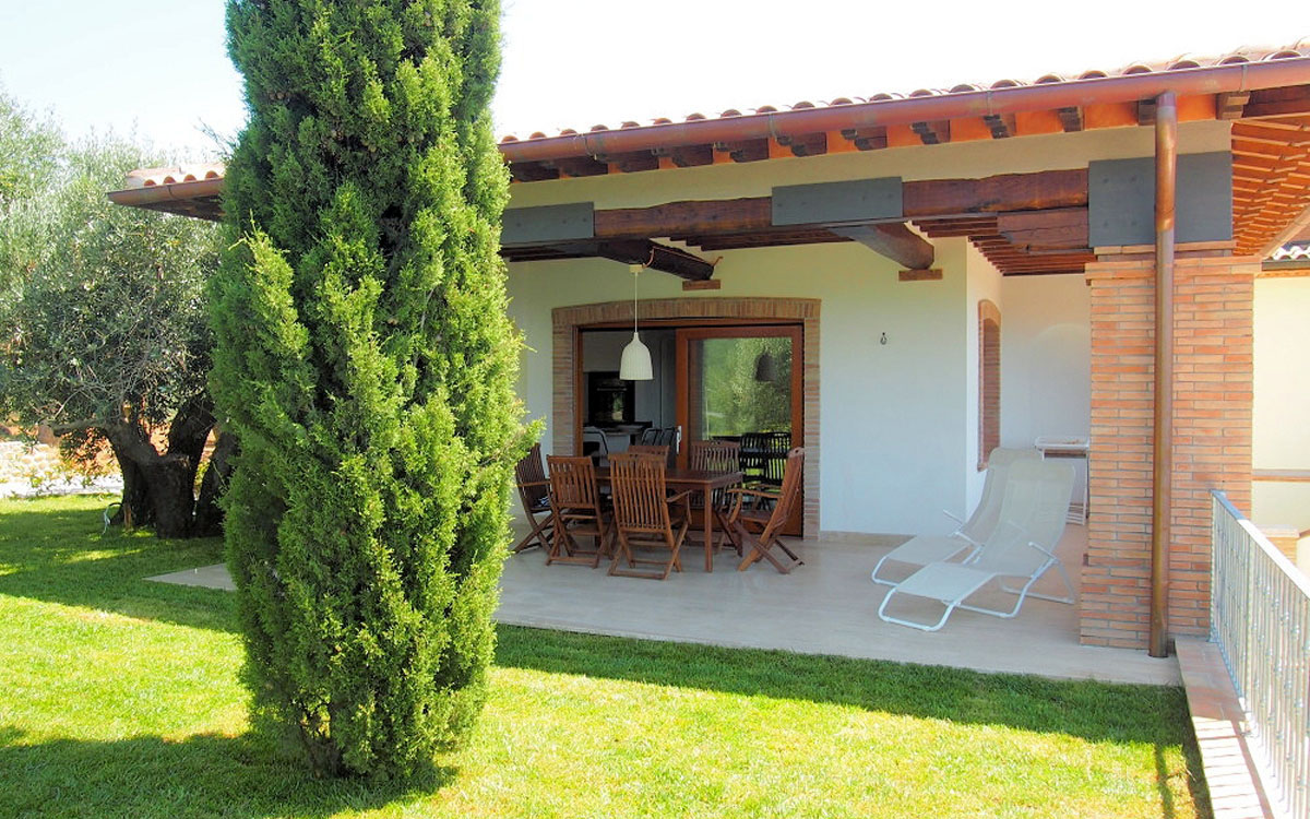 OLYMPUS DIGITAL CAMERA OLYMPUS DIGITAL CAMERA