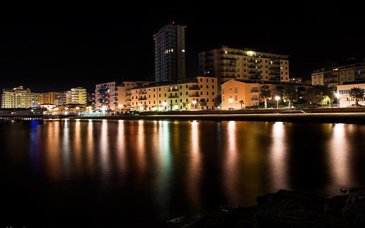Follonica bei Nacht Follonica bei Nacht