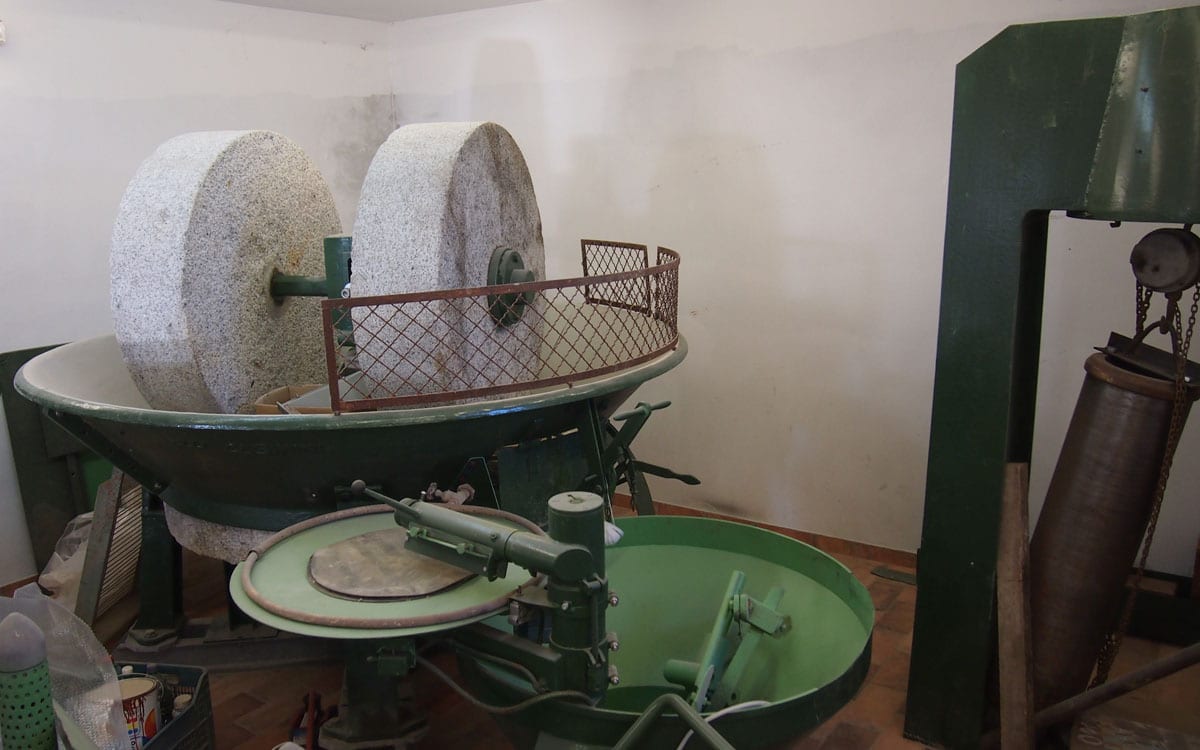 Villa Follonica Olivenöl Mühle 01 Villa Follonica Olivenöl Mühle 01