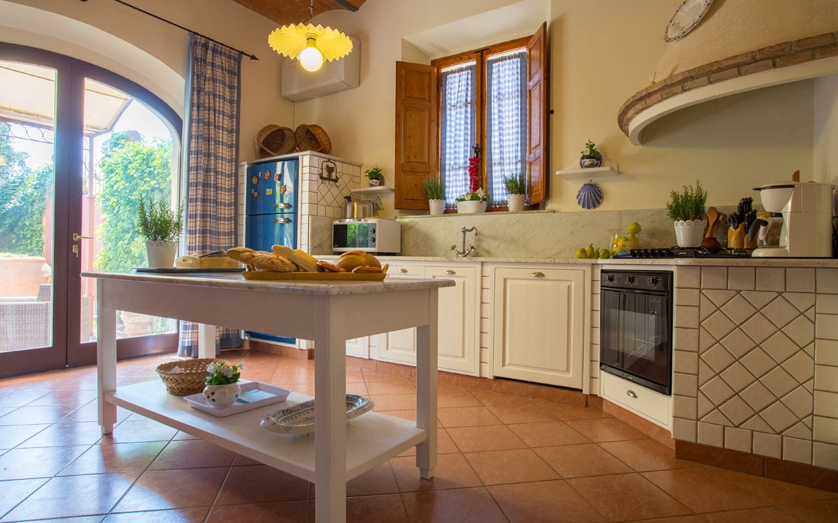 Villa Peccioli 4 Küche 01 Villa Peccioli 4 Küche 01
