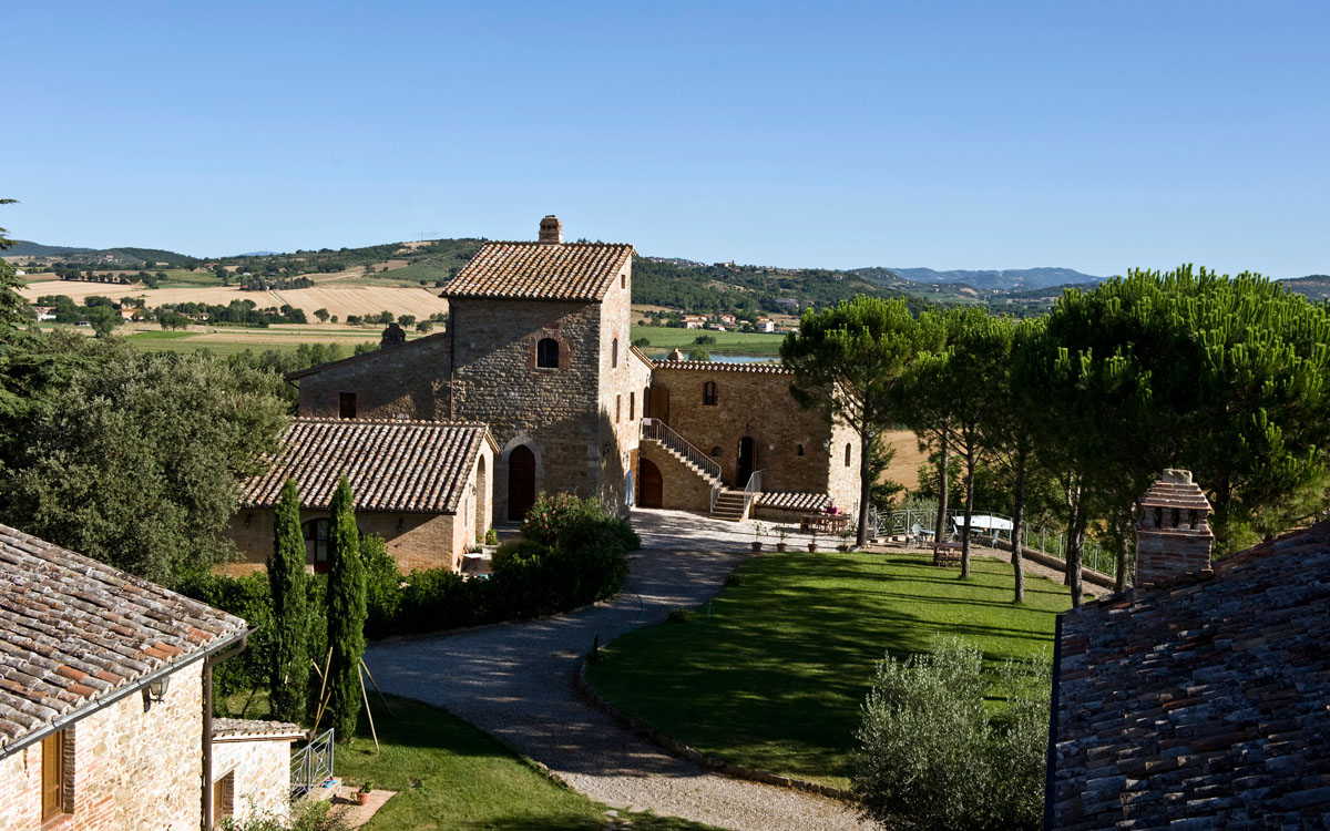 Burg Umbrien (7) Burg Umbrien (7)