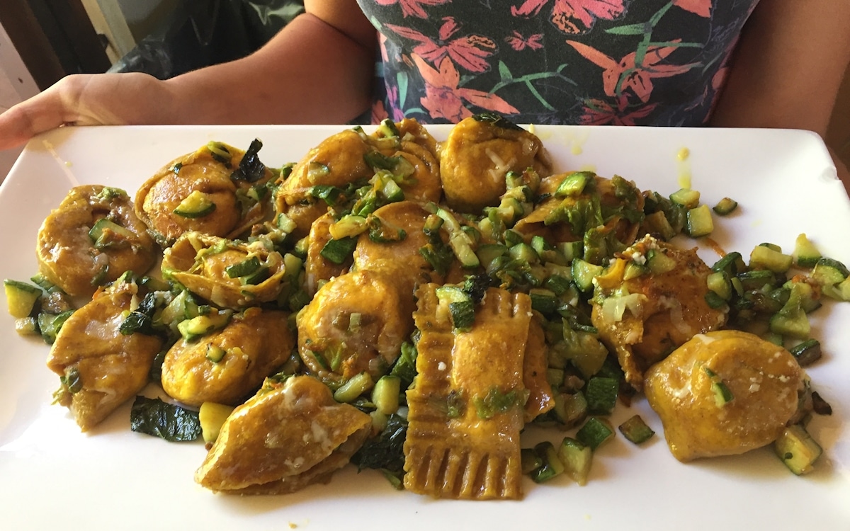 Bio-Kochkurs 33 ~ Soße für Curcuma-Tortelli Bio-Kochkurs 33 ~ Soße für Curcuma-Tortelli