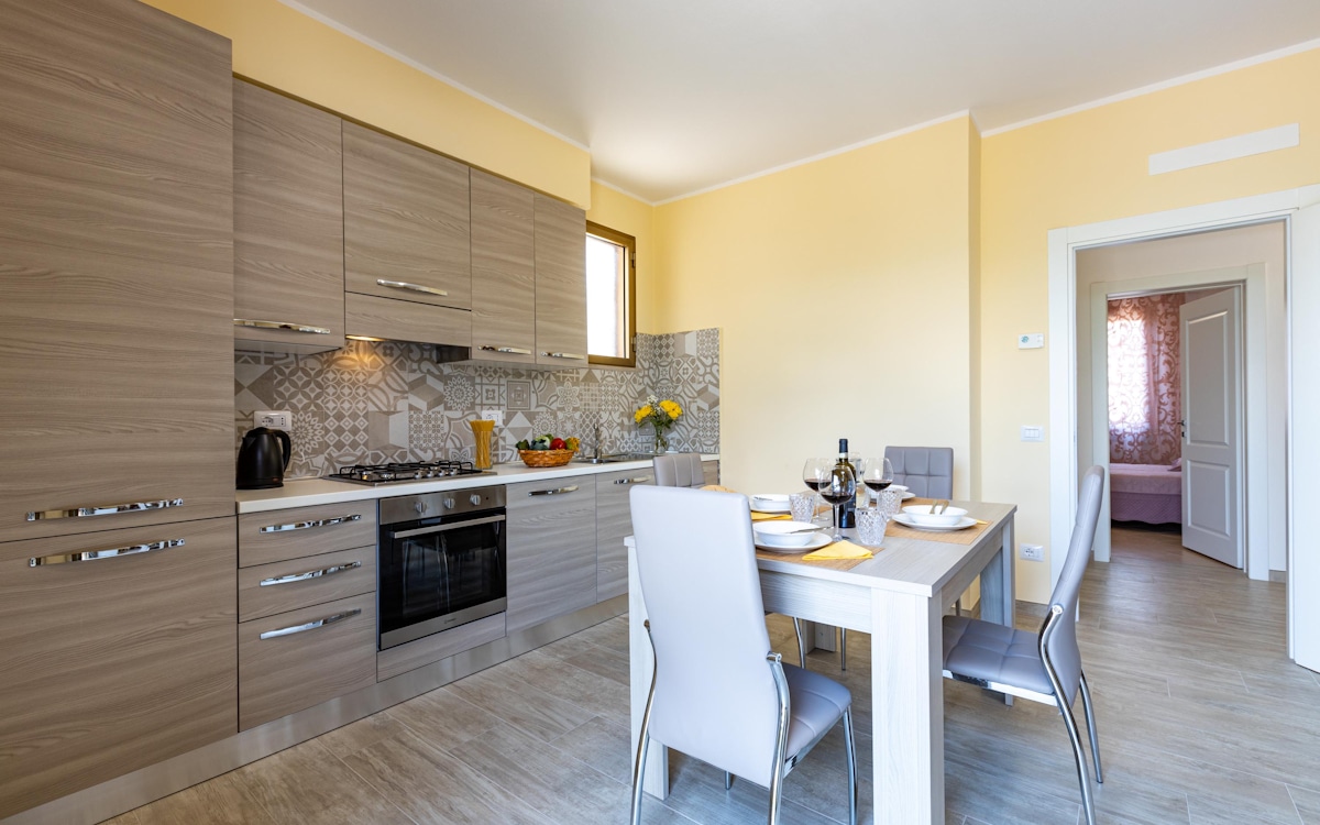 Ferienwohnung Selvatelle Küche (7) Ferienwohnung Selvatelle Küche (7)
