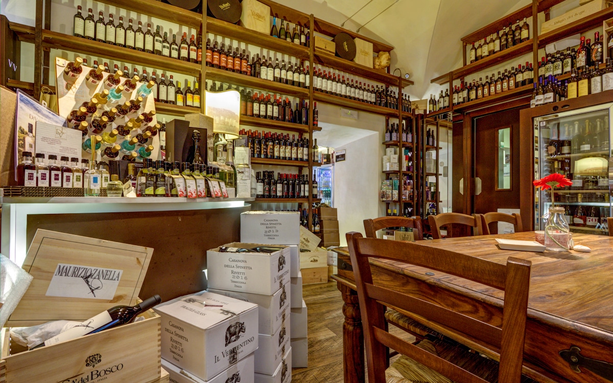 Bistrot in Volterra (2) Bistrot in Volterra (2)