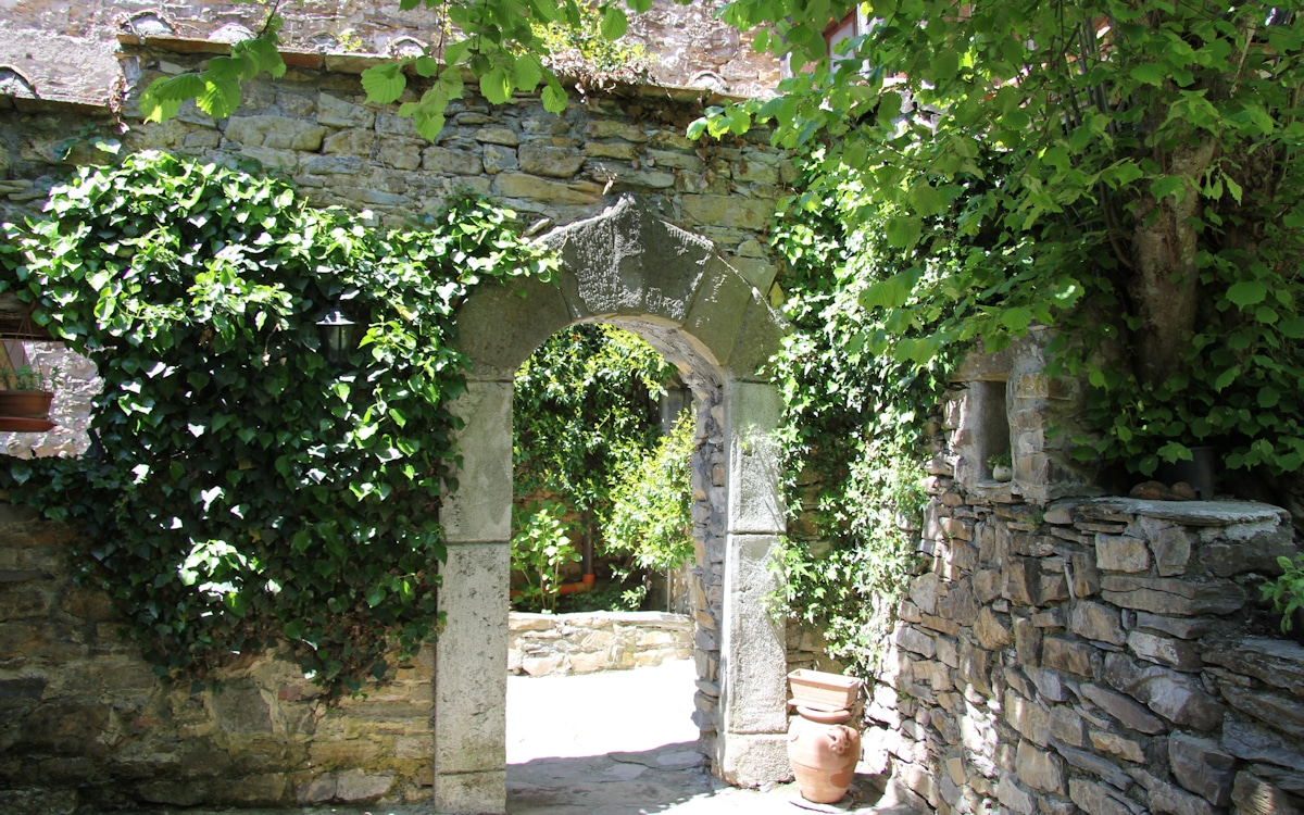 Borgo Quarrazzana Innenhof (7) Borgo Quarrazzana Innenhof (7)