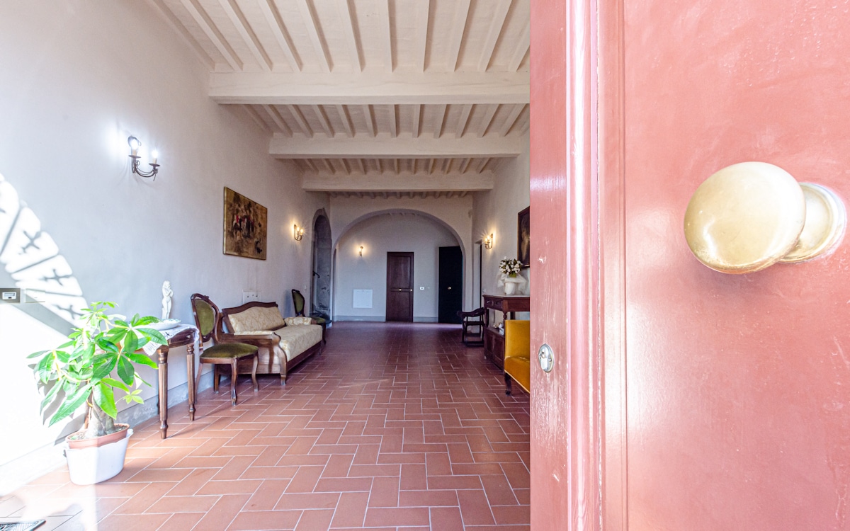 Ferienwohnung Soiana - Hauseingang (1) Ferienwohnung Soiana - Hauseingang (1)