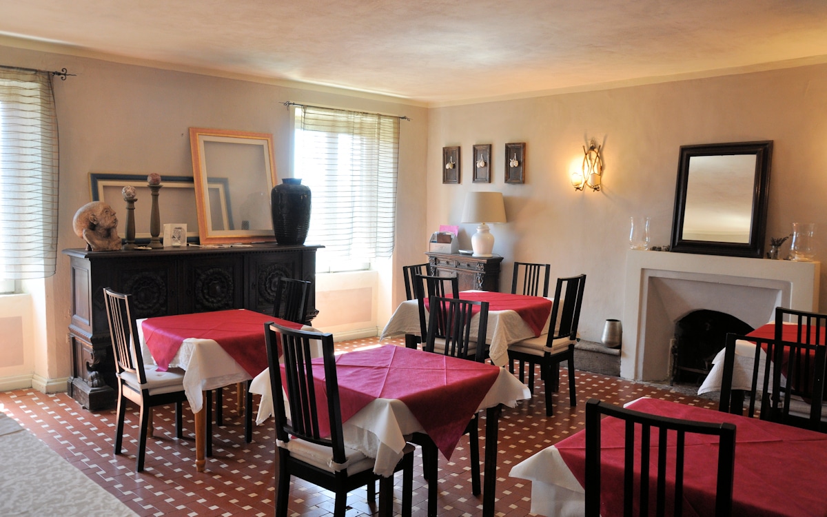 Borgo Quarazzana - Esszimmer (3) Borgo Quarazzana - Esszimmer (3)