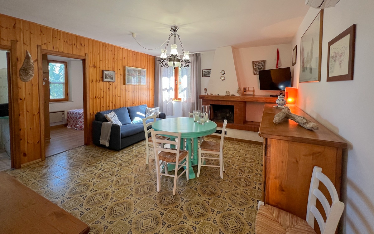 FeWo Fetovaia, Wohnzimmer (2) FeWo Fetovaia, Wohnzimmer (2)