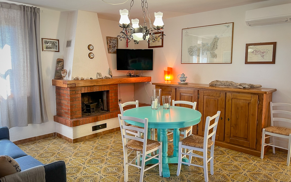 FeWo Fetovaia, Wohnzimmer (3) FeWo Fetovaia, Wohnzimmer (3)