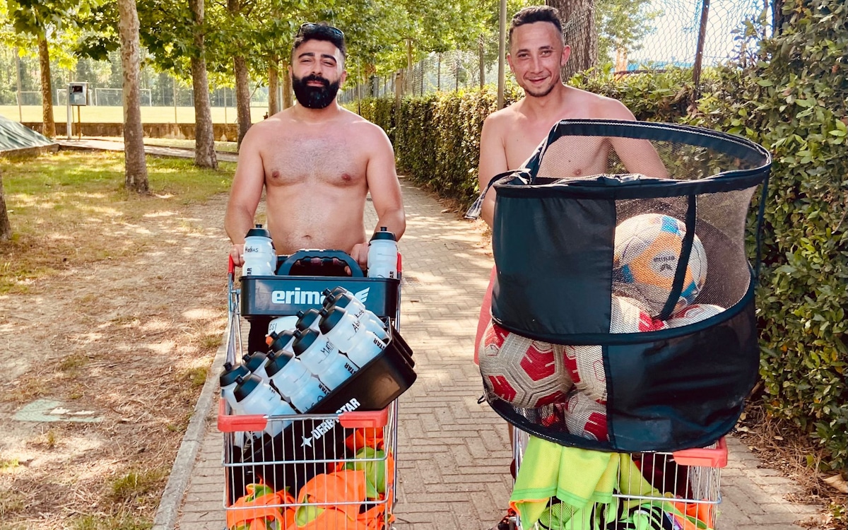 Toskana-Fußball-Camp, Training in der Fußballanlage (1) Toskana-Fußball-Camp, Training in der Fußballanlage (1)