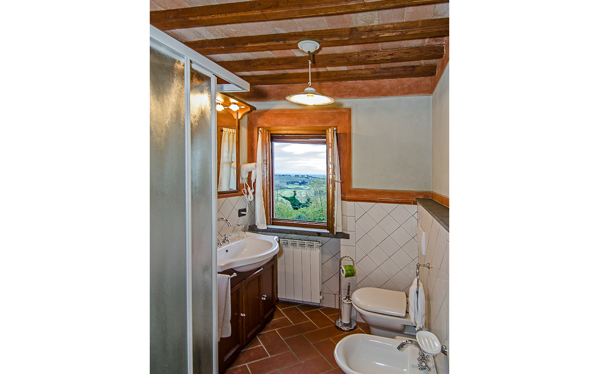 Agriturismo Crespina 2, FeWo GI21- Badezimmer