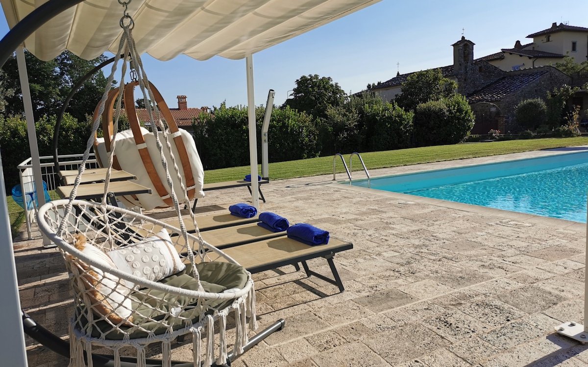 Villa Arezzo Pool-Ecke
