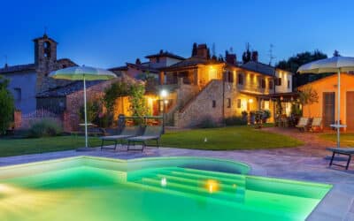 Villa Arezzo Swimmingpool Nachts