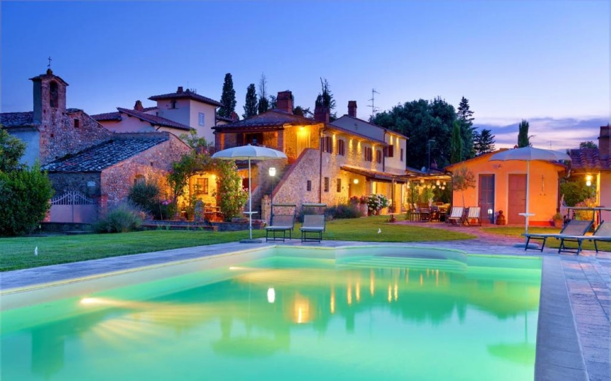 Villa Arezzo Swimmingpool Villa Arezzo Swimmingpool