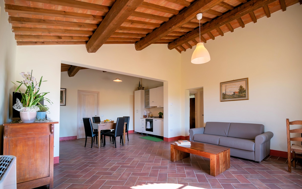 Cottage Guardistallo 2 Wohnraum (1) Cottage Guardistallo 2 Wohnraum (1)