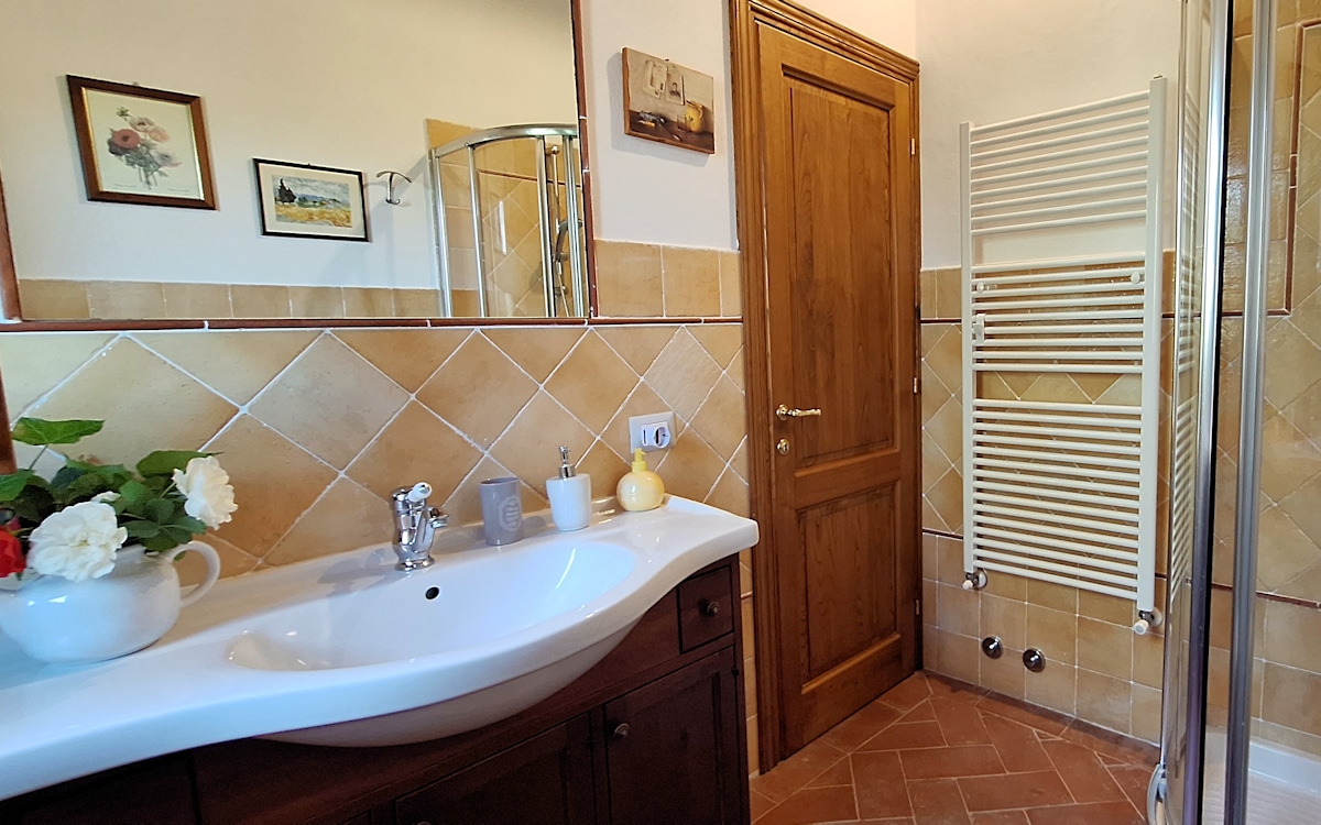 Ferienhaus Brolio 1g, Badezimmer 2 (2) Ferienhaus Brolio 1g, Badezimmer 2 (2)