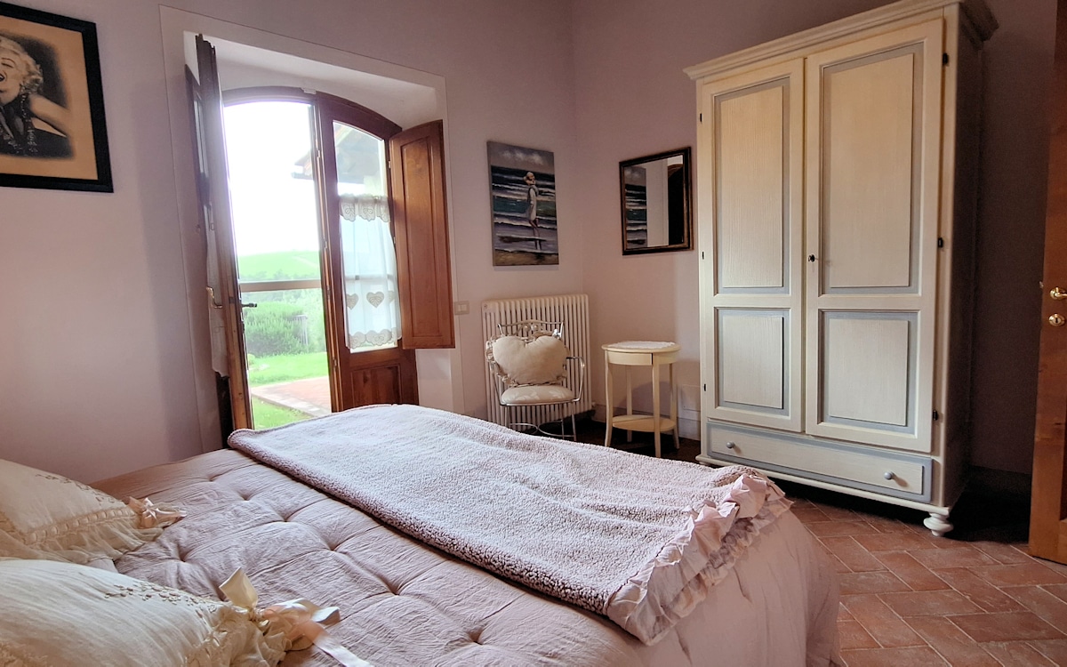 Cottage Brolio 3F, Schlafzimmer (1) Cottage Brolio 3F, Schlafzimmer (1)