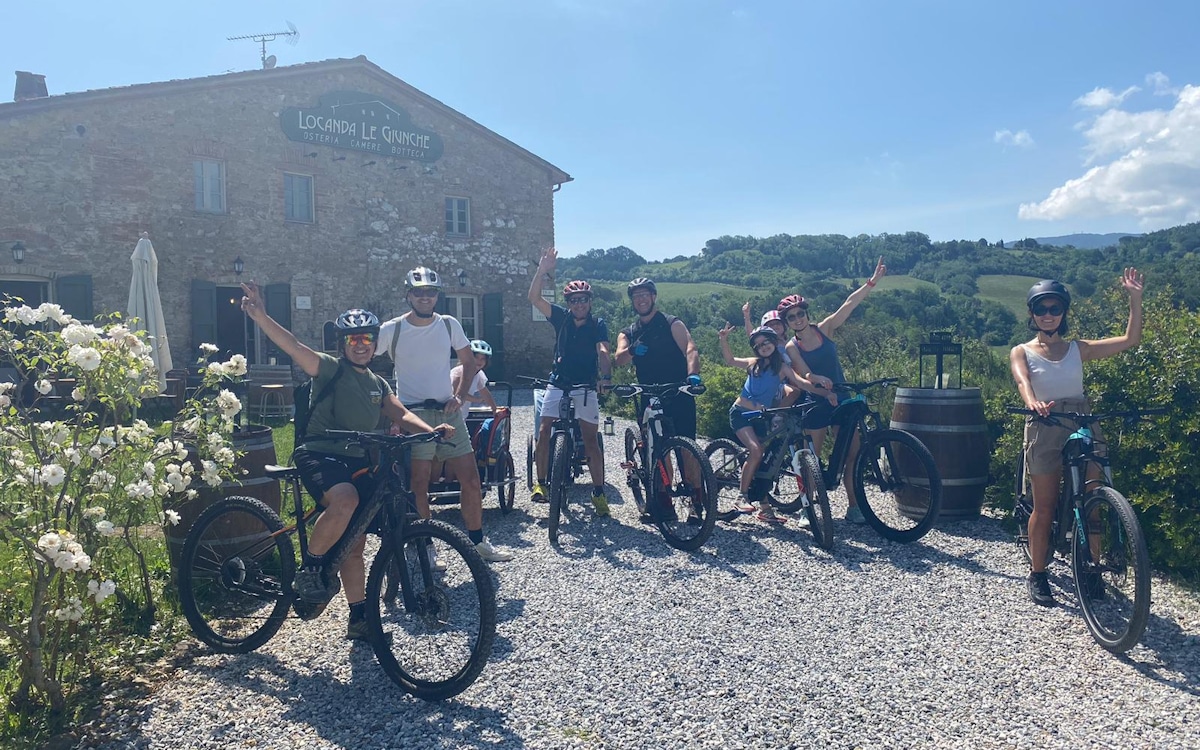 E-Bike-Tour Toskana mit Kindern und Hund (2) E-Bike-Tour Toskana mit Kindern und Hund (2)