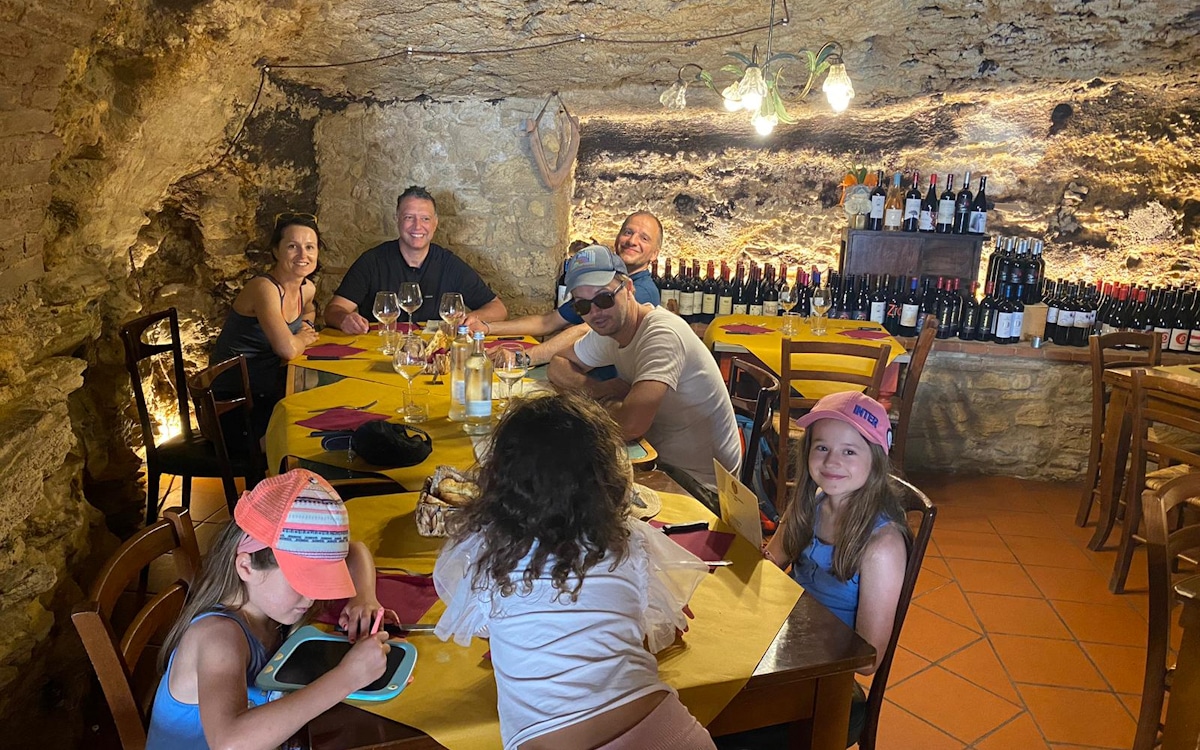 E-Bike-Tour Toskana mit Kindern und Hund (Light Lunch) E-Bike-Tour Toskana mit Kindern und Hund (Light Lunch)