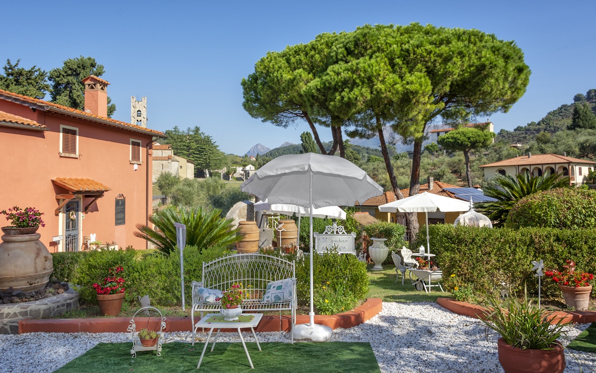 Ferienhaus Massarosa, Gemeinschaftsgarten (2)