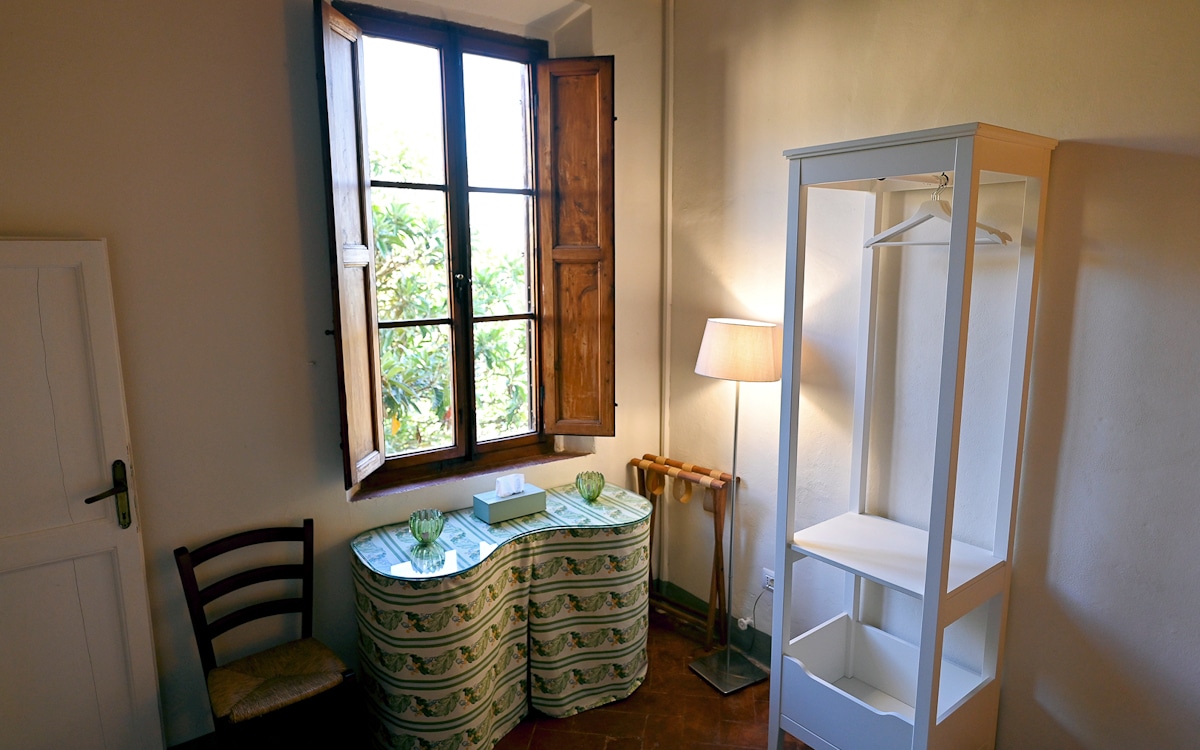 Ferienhaus Camugliano, 1. Schlafzimmer (1) Ferienhaus Camugliano, 1. Schlafzimmer (1)