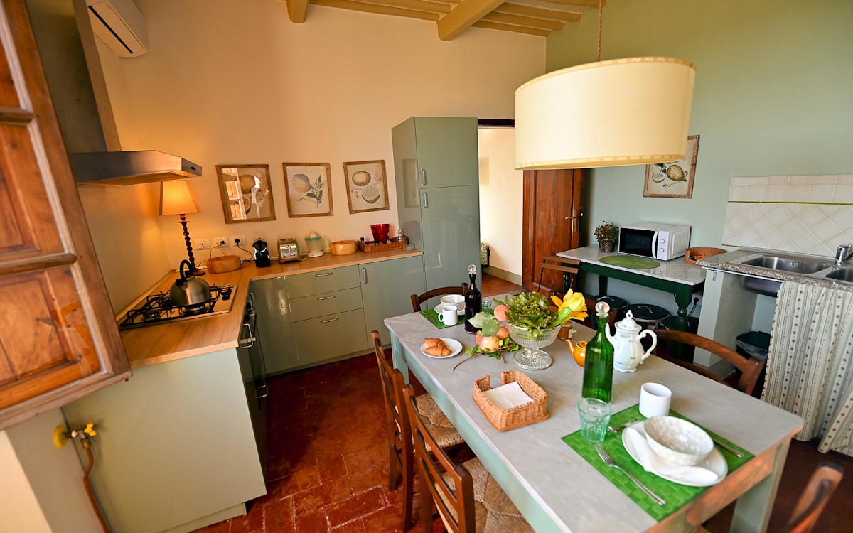 Ferienhaus Camugliano, Wohnküche (4) Ferienhaus Camugliano, Wohnküche (4)
