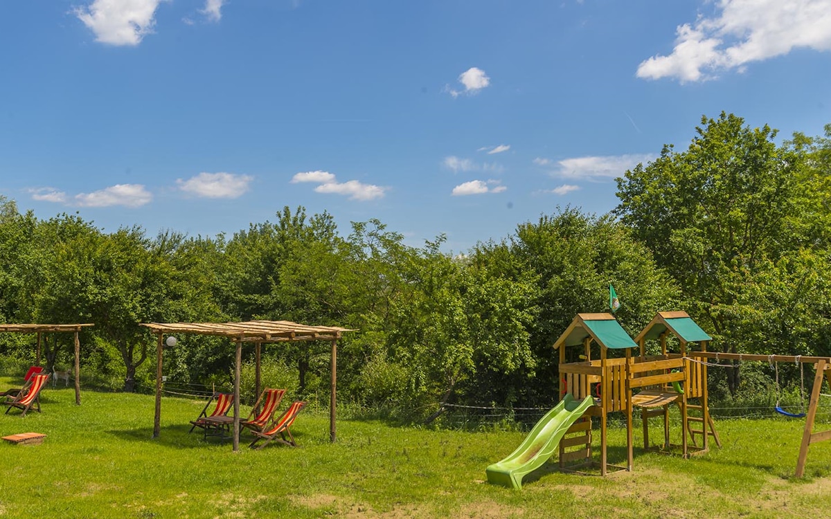 Antike Ziegelei Laterina, Spielplatz Antike Ziegelei Laterina, Spielplatz