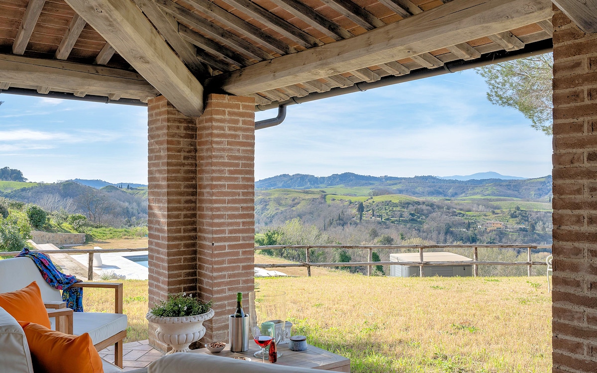 Villa Montaione, Loggia (10) Villa Montaione, Loggia (10)