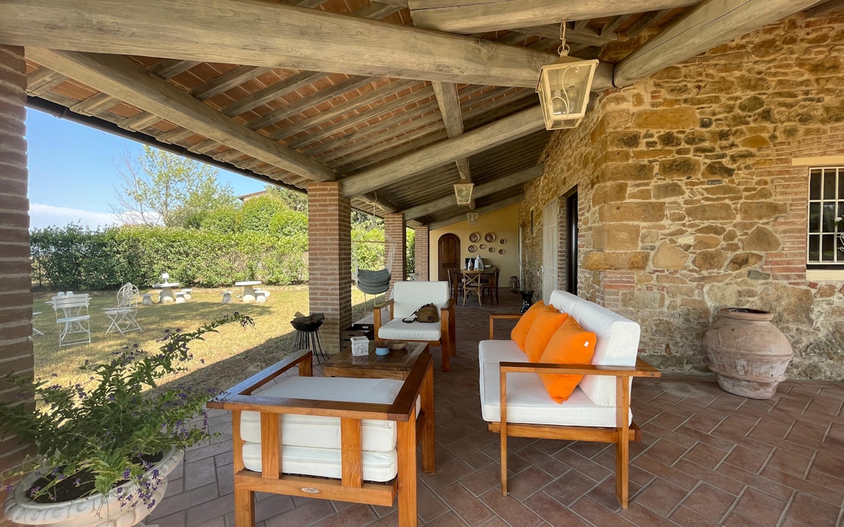 Villa Montaione, Loggia (11) Villa Montaione, Loggia (11)