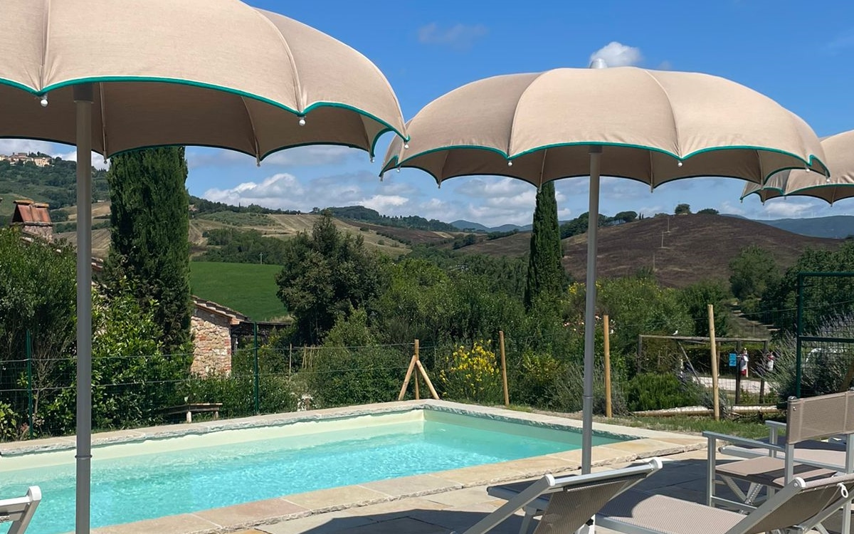 Cottage & Bed and Breakfast mit neuem Swimmingpool (3) Cottage & Bed and Breakfast mit neuem Swimmingpool (3)
