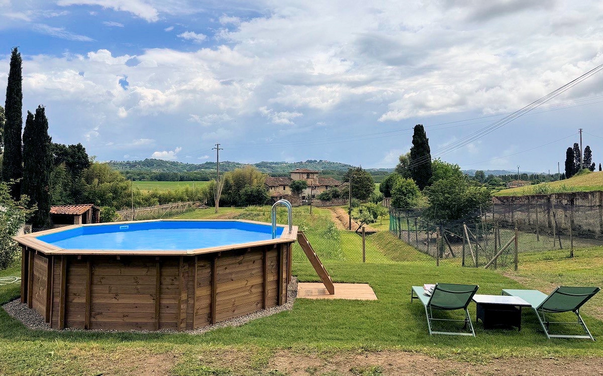 Ferienhaus Camugliano, Swimmingpool (1) Ferienhaus Camugliano, Swimmingpool (1)
