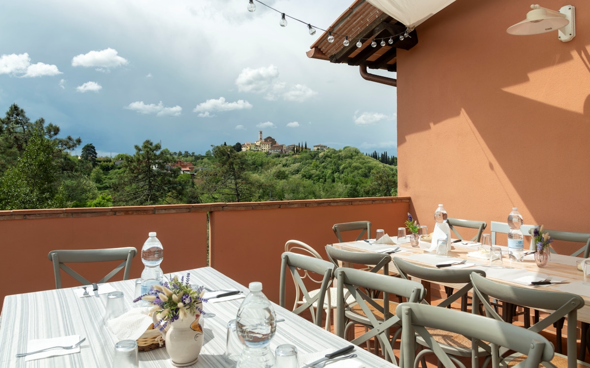 Agriturismo Palaia 3, Terrasse mit Panoramablick(1) Agriturismo Palaia 3, Terrasse mit Panoramablick(1)