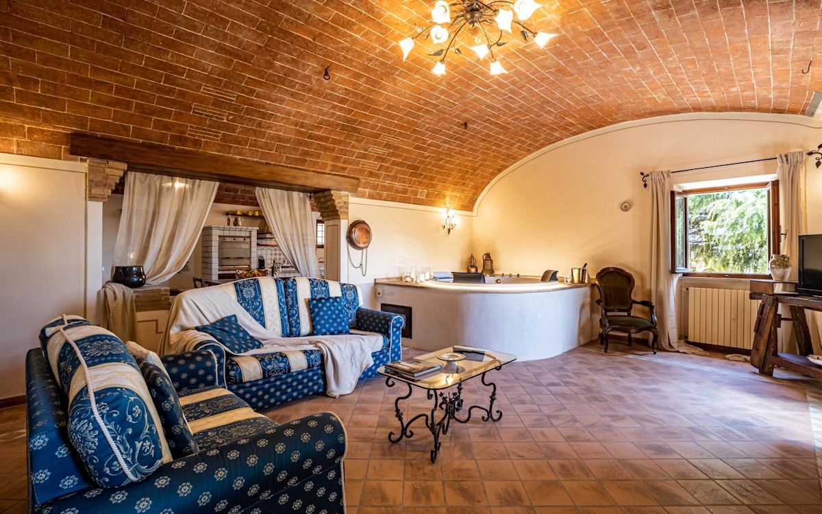 Vialla Rivalto 5 (2) Vialla Rivalto 5 (2)