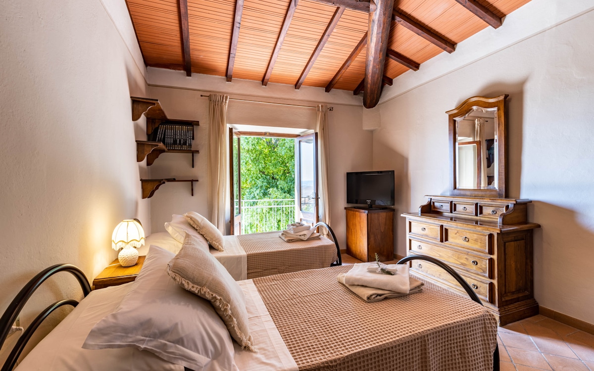 Vialla Rivalto 5 (24) Vialla Rivalto 5 (24)