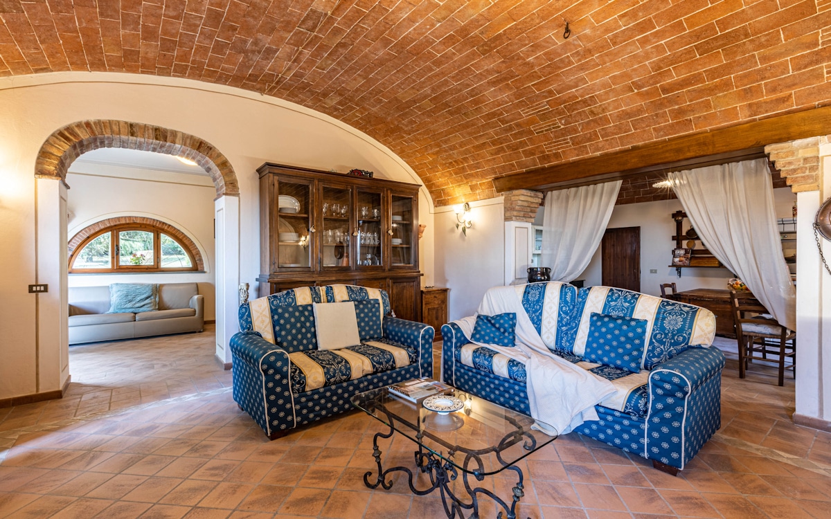 Vialla Rivalto 5 (3) Vialla Rivalto 5 (3)